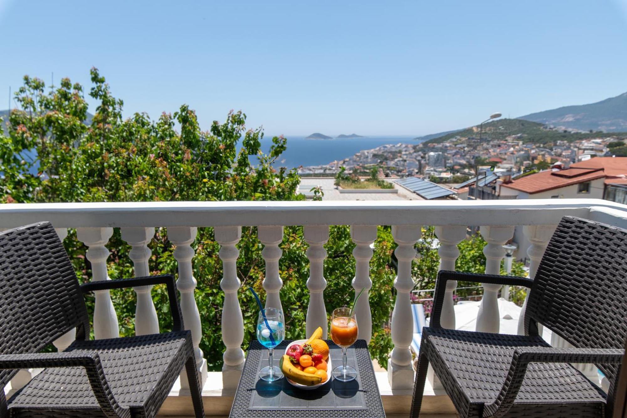 Kelebek Hotel Kalkan Exterior foto